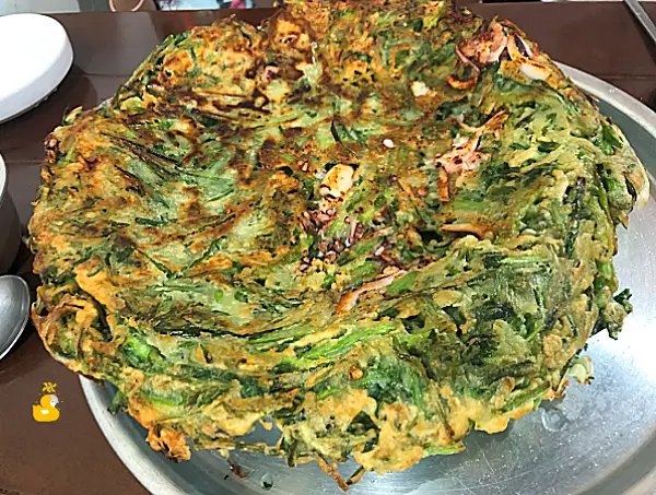 양산 법기수원지 리즈푸드 미나리 해물파전 사진