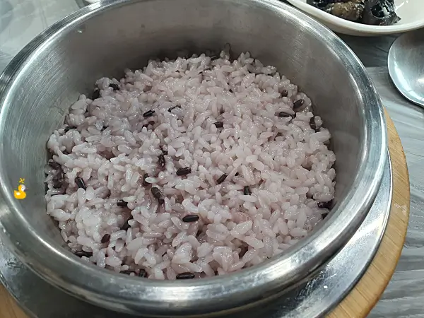 한성식당에서 먹은 흑미 솥밥 1인분 사진