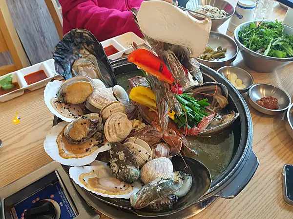 황제 백숙 기본 세팅된 모습