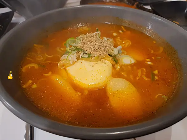 핸떡볶이 떡라면