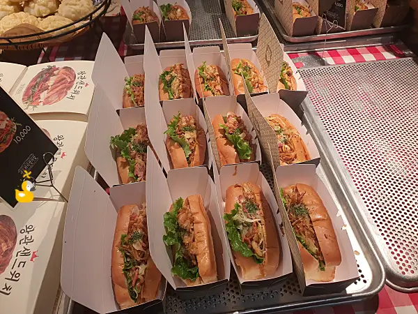 대전 성심당 샌드위치정거장의 이름 모를 샌드위치