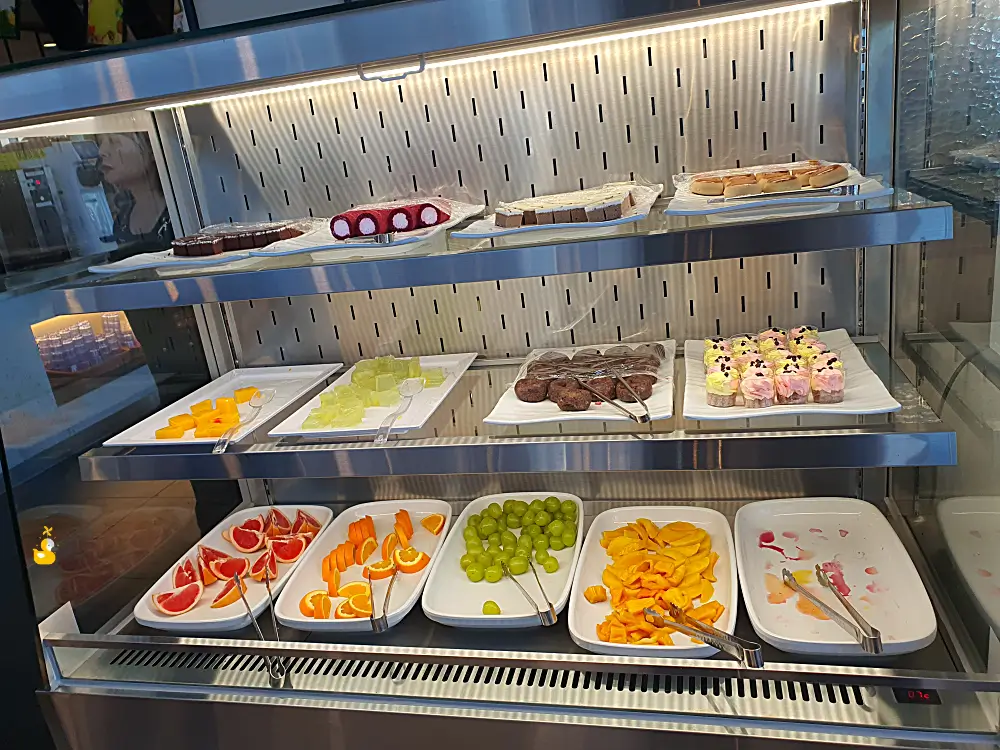 울산 샤브샤브 맛집 와봄 조각 케이크 및 과일 디저트