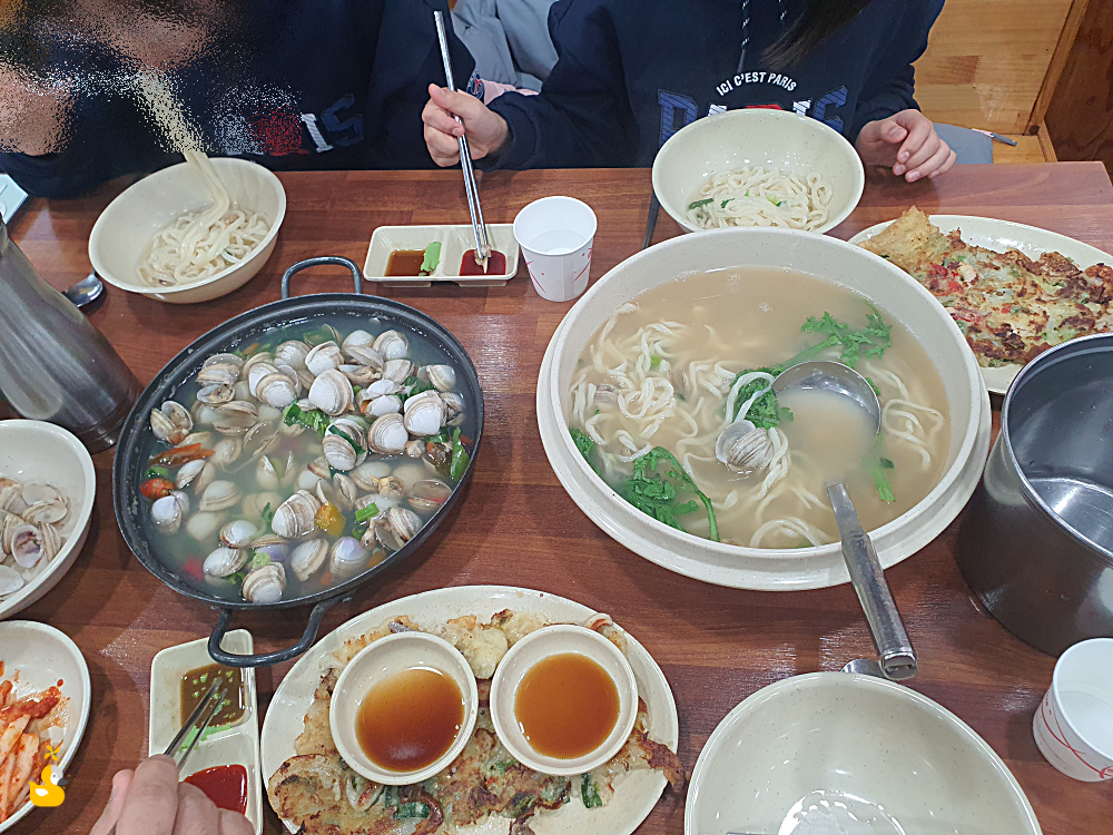 대전 오씨칼국수 도룡점 상차림