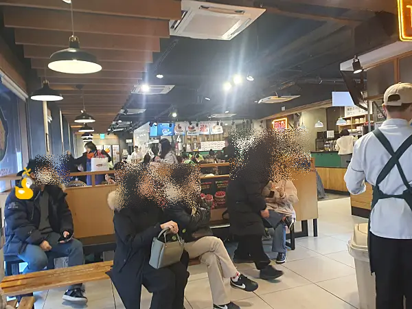 대전 성심당 테라스키친 대기하는 장소