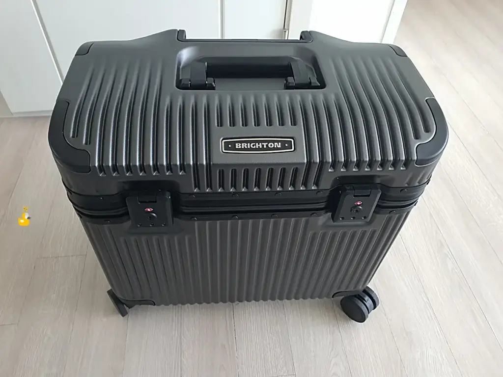 코스트코에서 구입한 브라이튼 캐리어 15인치 탑도어