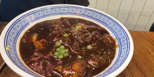 천손짜장의 일반 짜장면