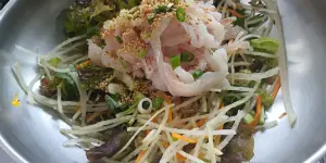 삼릉회식당의 참가자미횟밥